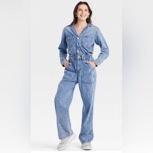 Universal Threads jumpsuit size 12 (Cart J-102)